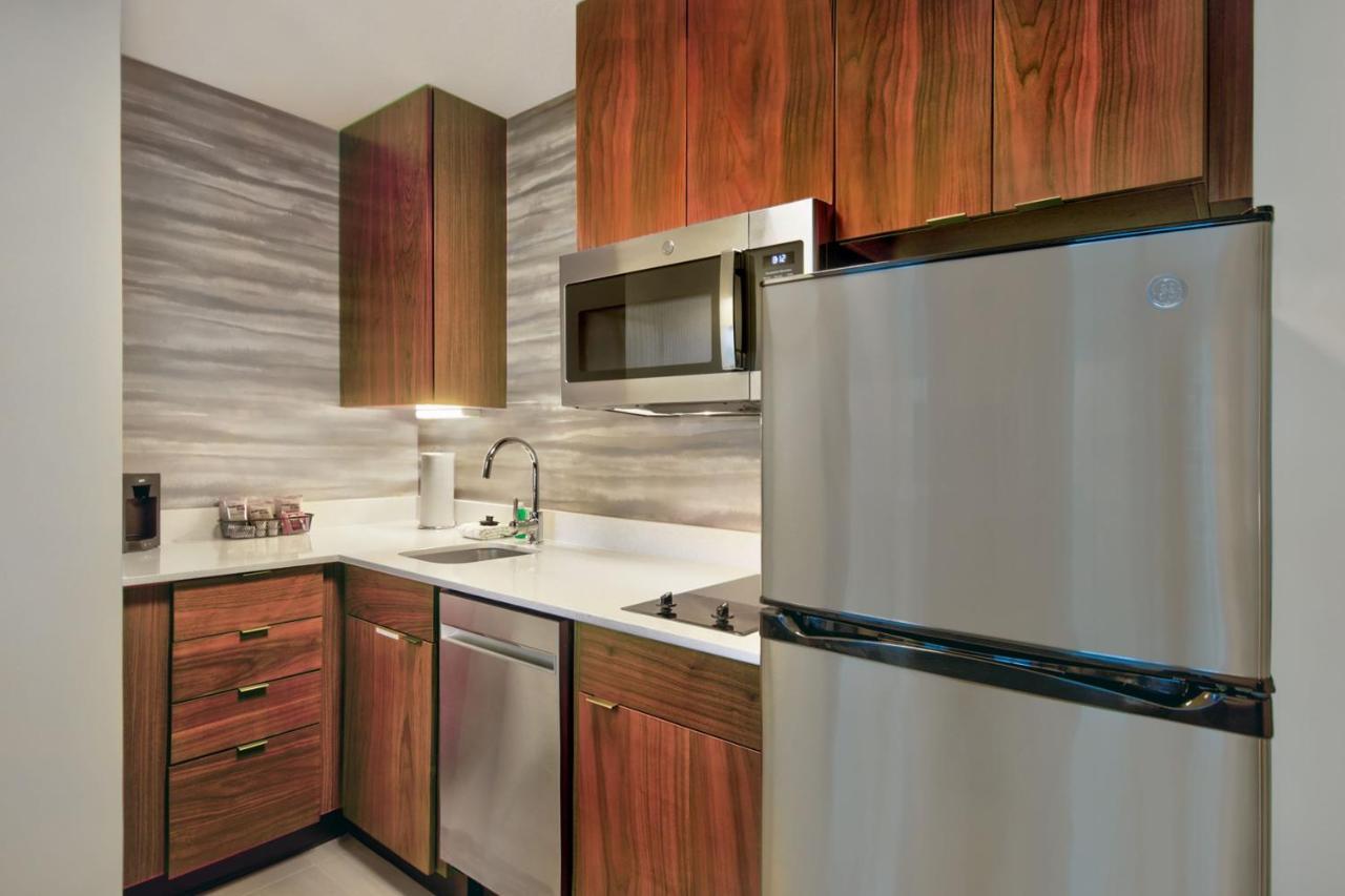 Residence Inn By Marriott Orlando At Flamingo Crossings Town Center Four Corners 外观 照片
